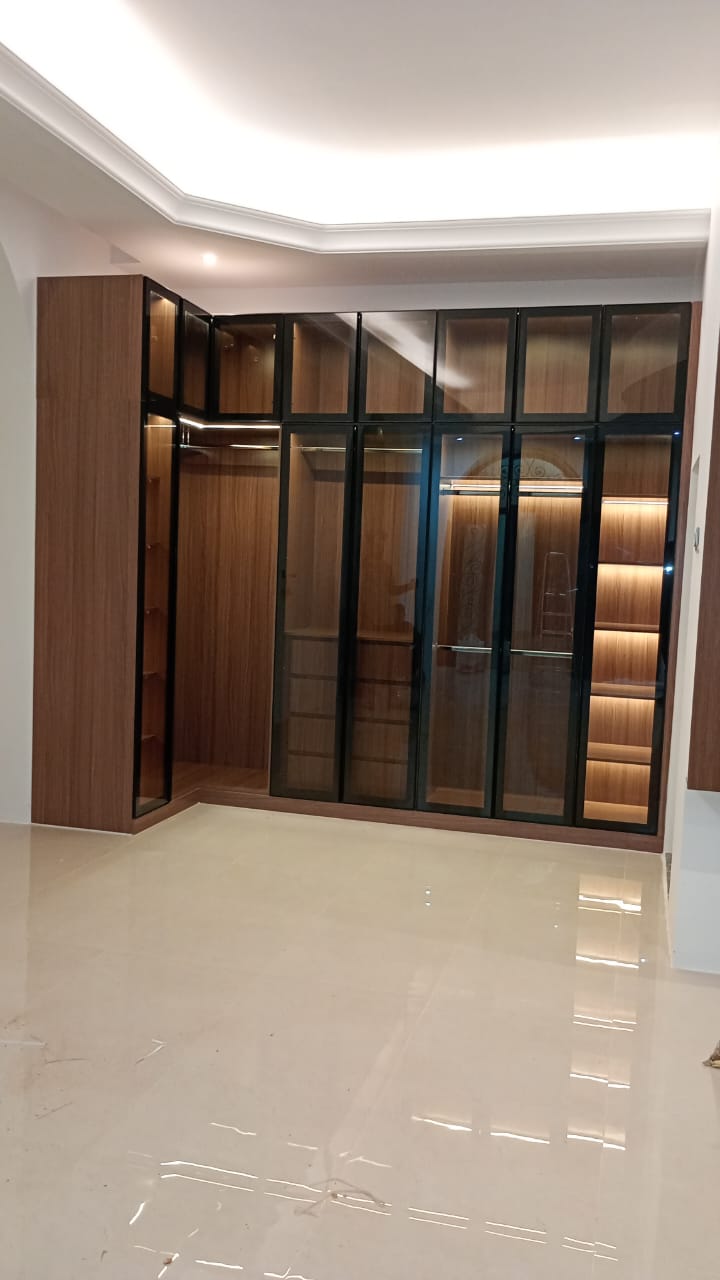 Custom sofa Dubai sectional seating