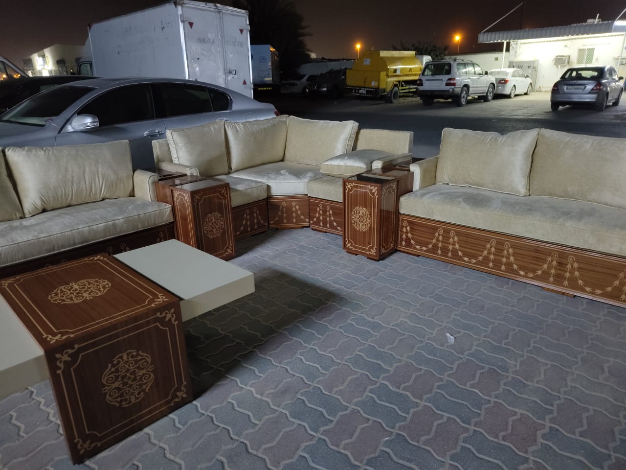 Custom vanity and storage cabinet Dubai