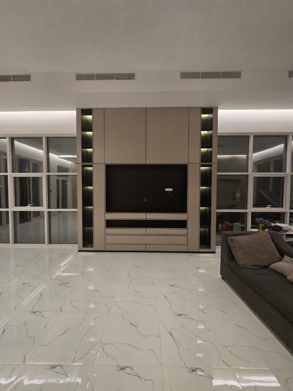 Custom sofa Dubai sectional seating