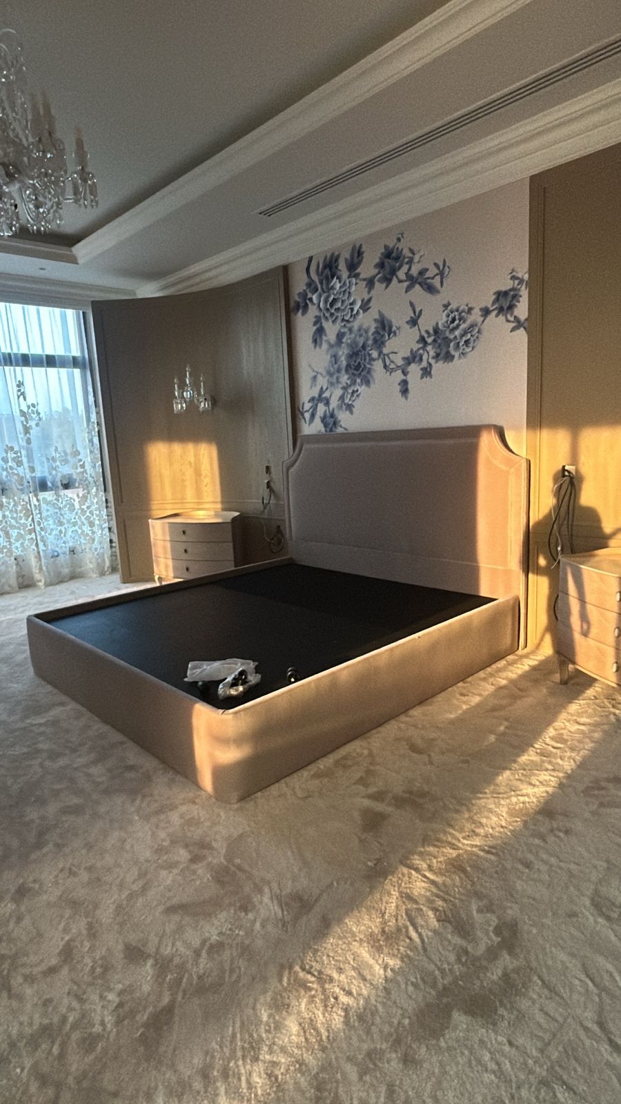 Modern built-in shelving Dubai joinery