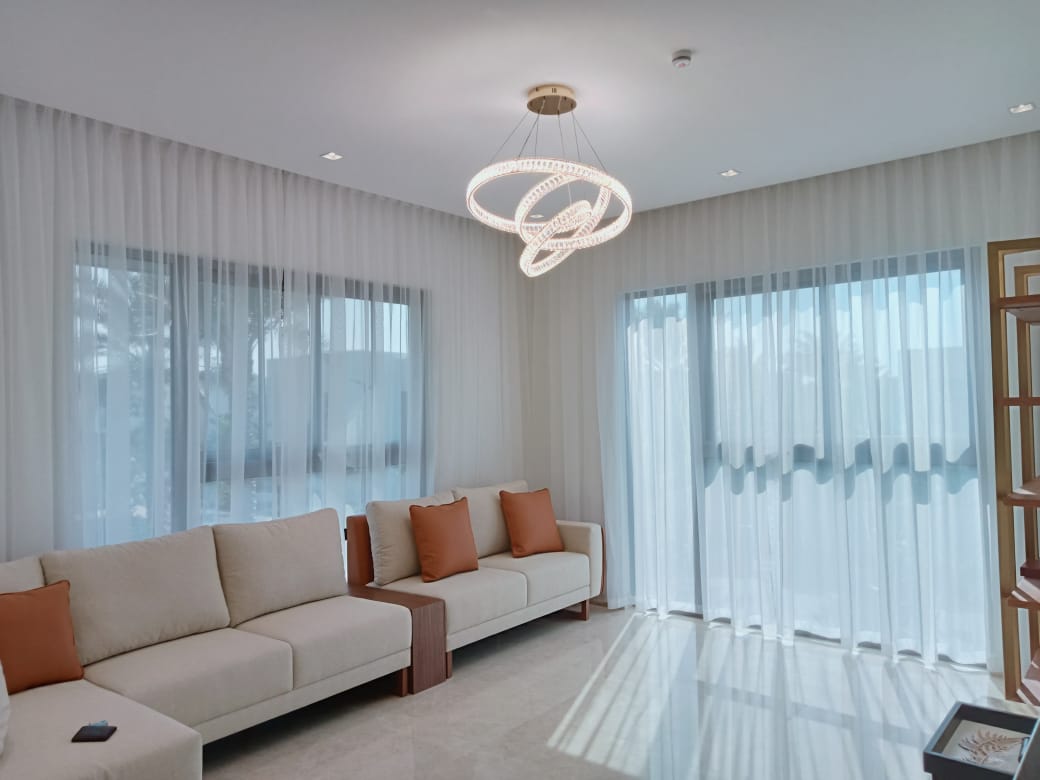 Custom wardrobe Dubai built-in storage